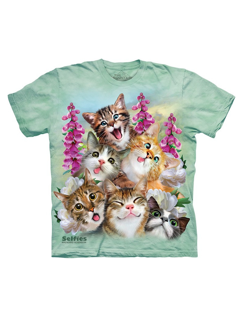 Kittens Selfie T-Shirt The Mountain