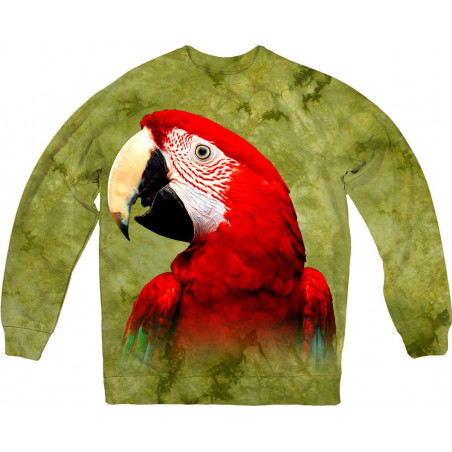 Close up Funny Portrait of Green Winged Macaw Ara Chloroptera Sweatshirt